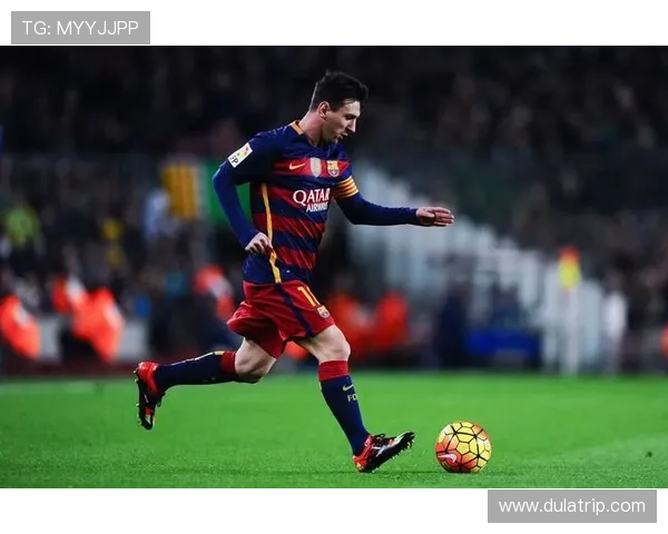 全球足球巨星的传奇故事与成就解析