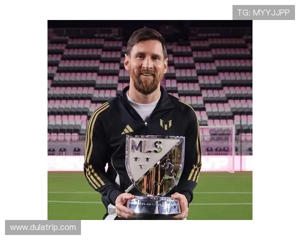 全球特级足球明星盘点及其辉煌成就解析